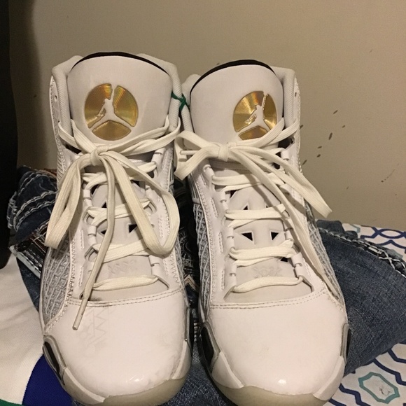 Jordan Other - 🔥 Air Jordan, 38 Fiba super condition, great price, see pics. Size 10.5